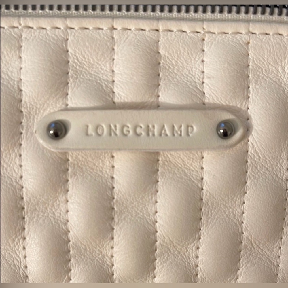 Longchamp Leather Cream Quilted Crossbody with Black Chain and Dusty - Picture 5 of 8